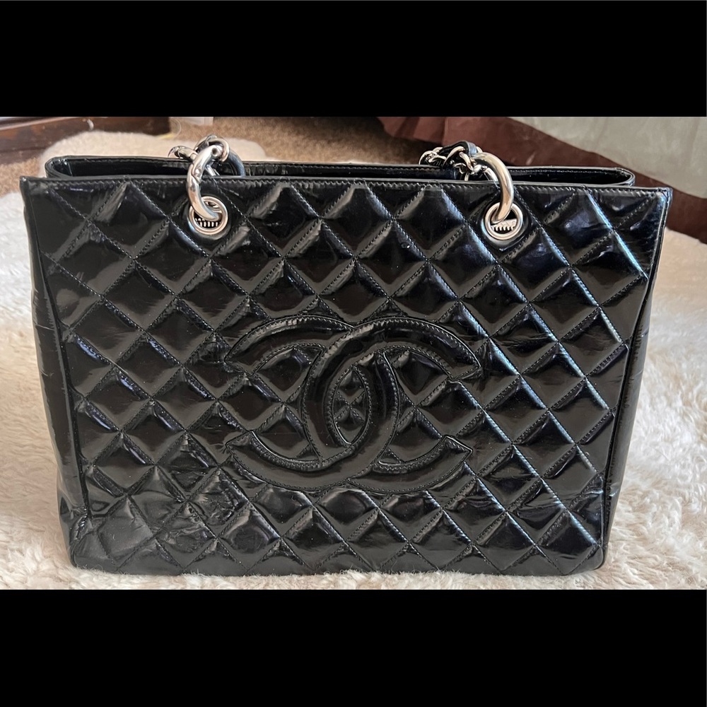 Authentic Chanel Shopper patent leather black shoulder bag